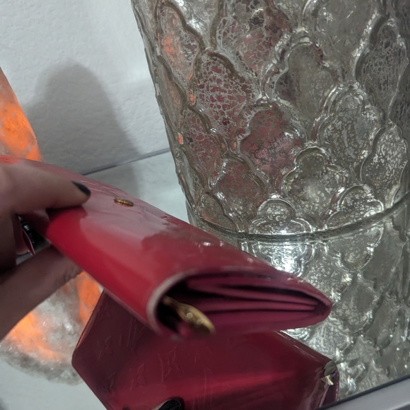Authentic Louis Vuitton Pink wallet - Picture 3 of 6